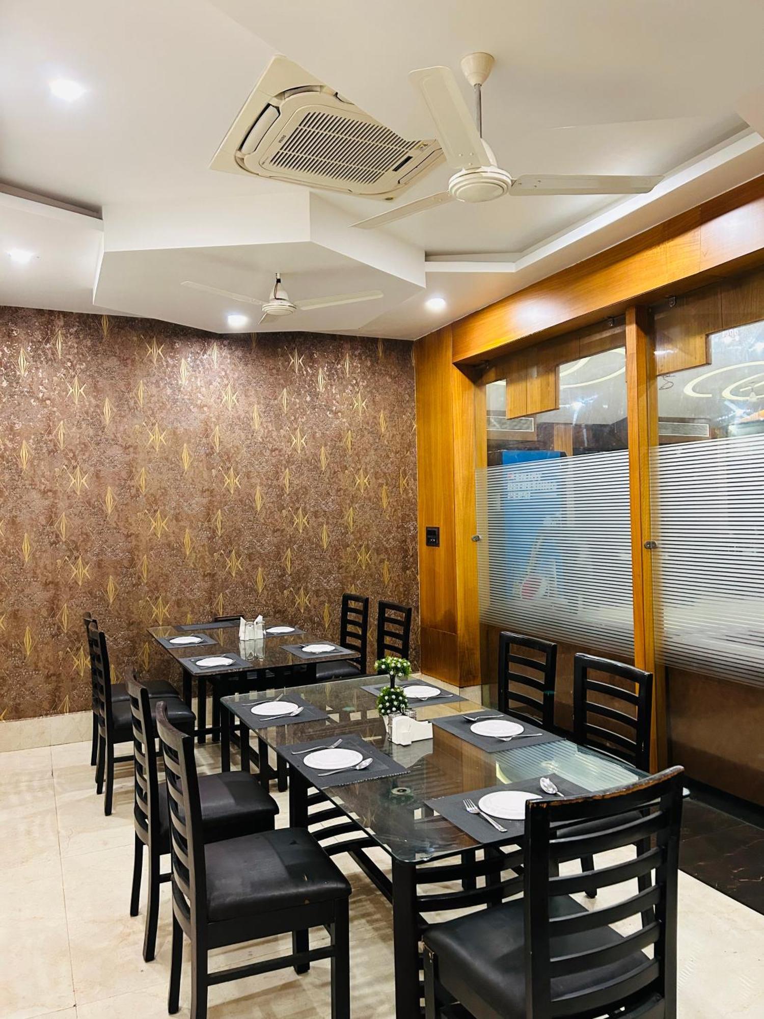 Krishnam Resort Jabalpur Exterior photo